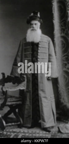 Prinz Alexander S. Dolgoruky besuchte den Kostümball 1903 im Winterpalast in Sankt Petersburg, Russland. Die Veranstaltung zeigte Gäste in Kleidung des 17. Jahrhunderts, die die Pracht des russischen Reiches unter Kaiser Nikolaus II. Widerspiegelte Stockfoto