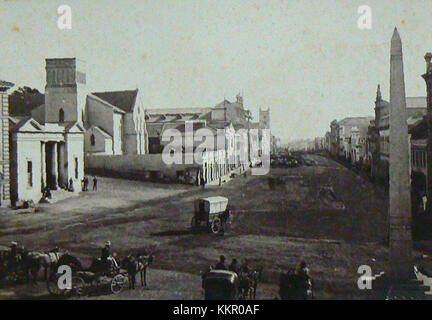 Port Elizabeth Foto im Jahr 1853 vom Marktplatz aus aufgenommen Die Hauptstraße runter Stockfoto