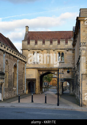 Abtei Gateway, abingdon des 15. Jahrhunderts, Teil von abingdon Benediktinerabtei St Mary Stockfoto