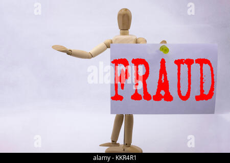 Konzeptionelle Handschrift Text-Inspiration zeigt Betrug Business Konzept für kriminelle Hacker-Sicherheit auf klebrigen Notizen Skulptur Backg Stockfoto