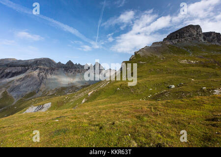 Blick auf die UNESCO-Welterbestätte Tektonikarena Sardona bei Flims, Graubünden, Schweiz, Stockfoto