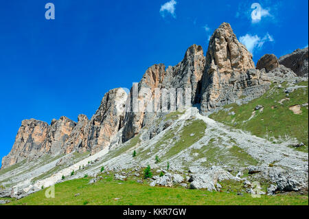 Trekking vom Passo Giau, Ponta Lastoi de Formin und Spiz de Mondeval, Cortina d'Ampezzo und San Vito di Cadore, Dolomiten, Provinz Belluno, Region Venetien, Italien Stockfoto