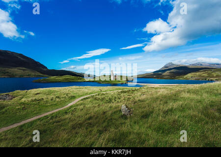 Ardvreck Castle am Ufer des Loch Assynt, Schottland Stockfoto