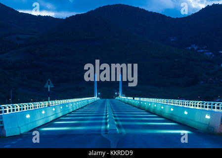 Niederlande, Sint Maarten, Simpson Bay, Simpson Bay Causeway Bridge, Dawn Stockfoto