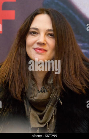 Turin, Italien. 01 Dez, 2017. Torino, Italien. 1. Dezember 2017. Die italienische Schauspielerin Asia Argento photocall in Torino Film Festival credit besucht: Marco destefanis/Pacific Press/alamy leben Nachrichten Stockfoto