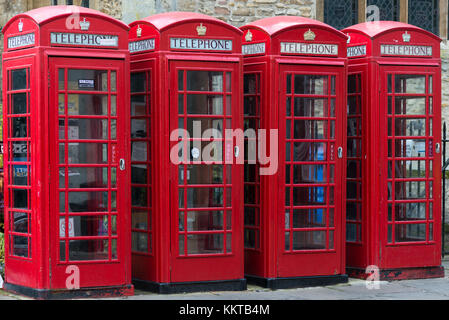 Telefonzellen in der Nähe des Marktplatzes, Cambridge, England. Stockfoto