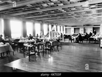 Internationaler Flughafen Fornebu, FBU, Oslo. Innenraum des Terminals, Restaurant Caravelle, Lounge Stockfoto