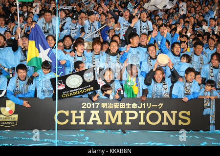 Kawasaki Todoroki Stadium, Kanagawa, Japan. Dezember 2017. Kawasaki Frontale Team Gruppe, 2017 J1 League Spiel zwischen Kawasaki Frontale 5-0 Omiya Ardija im Kawasaki Todoroki Stadium, Kanagawa, Japan. Quelle: YUTAKA/AFLO SPORT/Alamy Live News Stockfoto