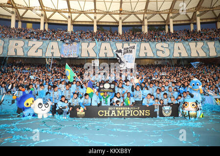 Kawasaki Todoroki Stadium, Kanagawa, Japan. Dezember 2017. Kawasaki Frontale Team Gruppe, 2017 J1 League Spiel zwischen Kawasaki Frontale 5-0 Omiya Ardija im Kawasaki Todoroki Stadium, Kanagawa, Japan. Quelle: YUTAKA/AFLO SPORT/Alamy Live News Stockfoto