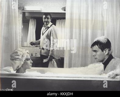 1963 - PETER VERKÄUFER, ROBERT WAGNER, CAPUCINE. Der Pink Panther. Kredit: Unterhaltung Pictures, Inc/Unterhaltung Pictures/ZUMA Wire/Alamy Live News Stockfoto