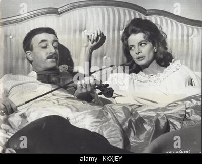 1963 - PETER SELLER, CAPUCINE. Der Pink Panther. Kredit: Unterhaltung Pictures, Inc/Unterhaltung Pictures/ZUMA Wire/Alamy Live News Stockfoto