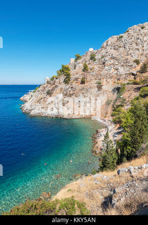 Avlaki Strand an der Nordküste in der Nähe von Hydra Town, Hydra, Saronische Inseln, Griechenland Stockfoto