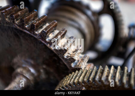 Alten Mechanismus der Turmuhr Zahnräder in die Uhr - Soft Focus Stockfoto