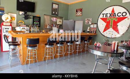 Williams, Arizona, USA, Juni 23,2013: Twisters Soda Fountain, ein im Stil der 50er soda fountain auf der Route 66. Stockfoto