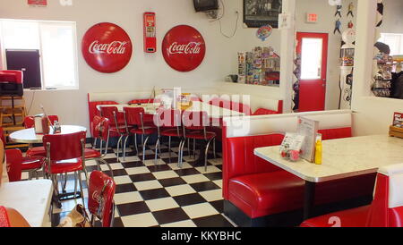 Williams, Arizona, USA, Juni 23,2013: Twisters Soda Fountain, ein im Stil der 50er soda fountain auf der Route 66. Stockfoto