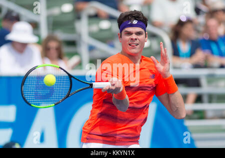 DELRAY BEACH, FL- FEBRUAR 21: Milos Raonic Tag 5 bei den 2017 Delray Beach Open eine ATP 250 Veranstaltung am 21. Februar 2017 in Delray Beach, Florida. Personen: Milos Raonic Transmission Ref: MNC20 Stockfoto