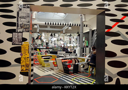 Biennale in Venedig Café, Designer Thomas Rehberger, 2009, ausgezeichnet mit goldenen Löwen 53rd International Art exhibition La Biennale di Venezia, Stockfoto