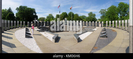 Maryland Weltkrieg-II-Denkmal. Die Gedenkstätte ist eine offene, 4-seitig Amphitheater, umgeben von 48, neun Meter hohen Säulen, die die dann-48 st Stockfoto