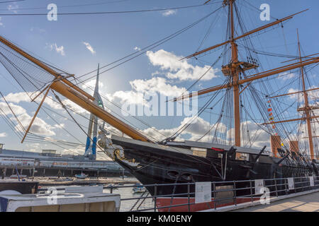 HMS Warrior 1860, erste Eisen gekleidet Kriegsschiff, entworfen von Isaac Watts und Tomas Lloyd,, Portsmouth, Hampshire, England, UK, Vereinigtes Königreich November 2017 Stockfoto