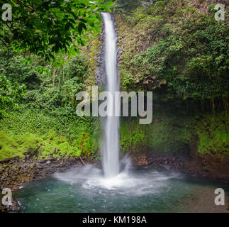 Der Wasserfall La Fortuna in Costa Rica Stockfoto