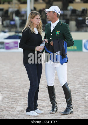 WELLINGTON, FL - MÄRZ 02: Athina Onassis Roussel Alvaro de Miranda Neto nimmt am 2. März 2014 am Winter Equestrian Festival im Palm Beach International Equestrian Centre in Wellington, Florida, Teil. Personen: Athina Onassis Roussel Alvaro de Miranda Neto Stockfoto