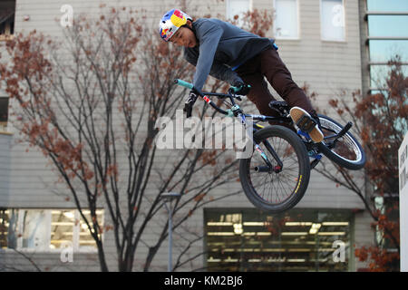 Okayama, Japan. Dezember 2017. Rimu Nakamura Radfahren : Japan National BMX Freestyle Park Championships Elite Finale 2017 im Shimoishii Park in Okayama, Japan . Quelle: AFLO SPORT/Alamy Live News Stockfoto