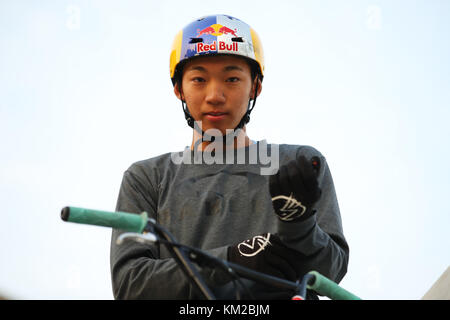 Okayama, Japan. Dezember 2017. Rimu Nakamura Radfahren : Japan National BMX Freestyle Park Championships Elite Finale 2017 im Shimoishii Park in Okayama, Japan . Quelle: AFLO SPORT/Alamy Live News Stockfoto