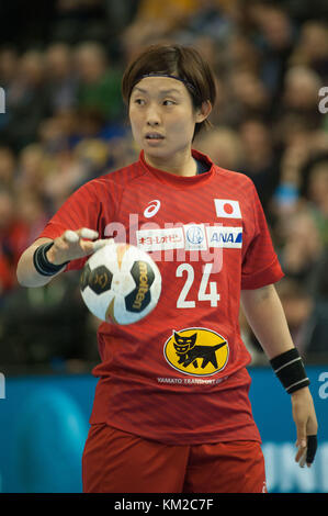 Oldenburg, Deutschland. Dezember 2017. 02.12.2017, EWE Arena, Oldenburg, Deutschland, 23.IHF WM 2017 Frauen, erste Runde, Gruppe C, Foto zeigt Nozomi HARA (JPN #24) Foto © nordphoto/Rojahn | Verwendung weltweit Credit: dpa/Alamy Live News Stockfoto