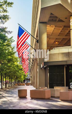 Washington DC, USA - Mai 3, 2015: Blick auf den Eingang des j. Edgar Hoover Gebäude, das in Washington d befindet. C., uns. Es ist der wichtigste buildin Stockfoto
