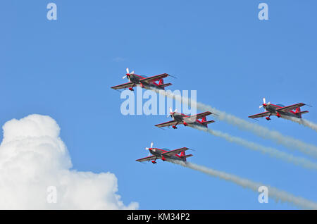 Sion, Schweiz - 16 September: Royal Jordanian Falcons in der Breitling Air Show: 16. September 2017 in Sion, Schweiz Stockfoto