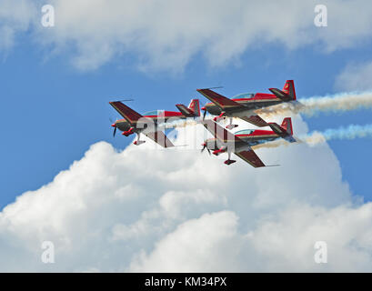 Sion, Schweiz - 16 September: Royal Jordanian Falcons in der Breitling Air Show: 16. September 2017 in Sion, Schweiz Stockfoto