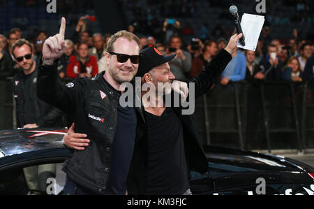 AMSTERDAM, NIEDERLANDE - 26. MAI: Maximillion Cooper nimmt am 26. Mai 2015 an der Gumball 3000-Veranstaltung Amsterdam Arena Teil. Leute: Maximillion Cooper Stockfoto