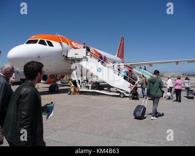 Flughafen Capodichino in Neapel, Kampanien, Italien, Abbildung 30. April 2017. Foto: Beate Schleep | Nutzung weltweit Stockfoto