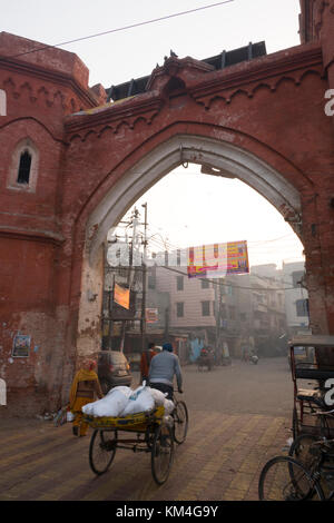 Am frühen Morgen Aktivität bei hathi Tor, Amritsar, Indien Stockfoto