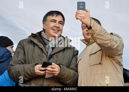 Kiew, Ukraine. 3 Dez, 2017. Ehemalige georgische Präsident und ehemaliger Gouverneur der Region Odessa Micheil Saakaschwili im Amtsenthebungsverfahren März in Kiew Quelle: alexandr Gusew/Pacific Press/alamy leben Nachrichten Stockfoto