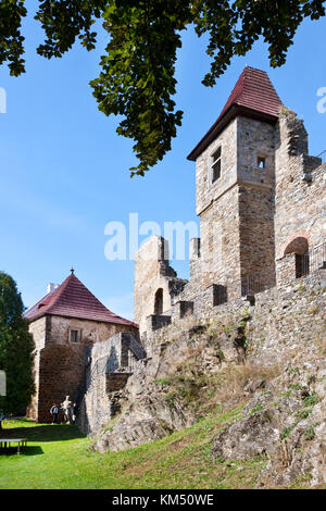 Burg und Schloss in der Nähe von Klatovy klenova, Böhmerwald (sumava), Tschechische Republik Stockfoto