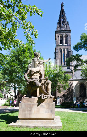 Katedrala sv. Petra a Pavla (nar. kulturni pamatka), Vysehrad (UNESCO), Praha, Ceská republika / St. Peter und St. Paul Kathedrale, Vysehrad (UNESCO), Stockfoto