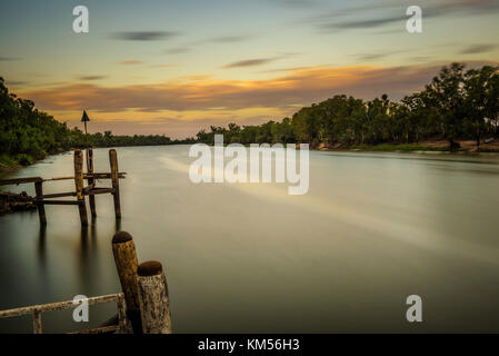 Sonnenuntergang über Murray River in Mildura, Australien Stockfoto