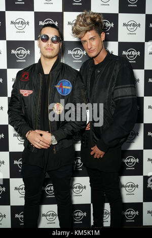 Hard Rock Cafe London, England, UK. 4. Dez 2017. frankielake Ankünfte am Kampf für das Leben Charity Event der Weihnachtszeit und Unterhaltung für Kinder mit Krebs. Credit: Siehe li/alamy leben Nachrichten Stockfoto