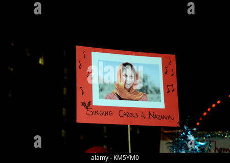 London, Großbritannien. 5. Dezember 2017. weichnachtsvigil für britisch-iranischen Frau nazanin zaghari - ratcliffe, im Iran inhaftiert. Downing Street, London. Credit: Howard Davies/alamy leben Nachrichten Stockfoto