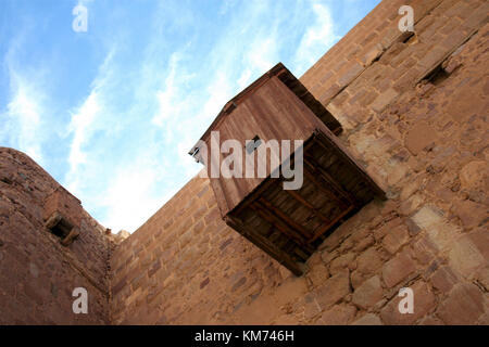 Balkon aus Holz in St. Catherines Kloster Stockfoto