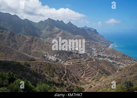 Anagagebirge, vulkanische Landschaft auf Teneriffa, Kanaren, Spanien. Stockfoto