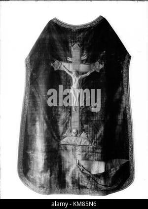 Kalmar Domkyrka ist eine bedeutende Kathedrale in Kalmar, Schweden. Es ist bekannt für seinen mittelalterlichen architektonischen Stil und seine Rolle in der religiösen und kulturellen Geschichte der Region und dient als Wahrzeichen für Einheimische und Besucher. Stockfoto