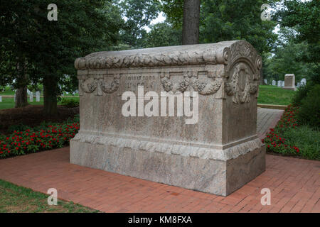 Die Robert Todd Lincoln Grab in den nationalen Friedhof von Arlington, Virginia, United States. Stockfoto