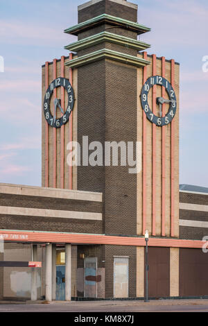 Ehemalige Katz Drug Store auf der Main Street in Westport. Stockfoto