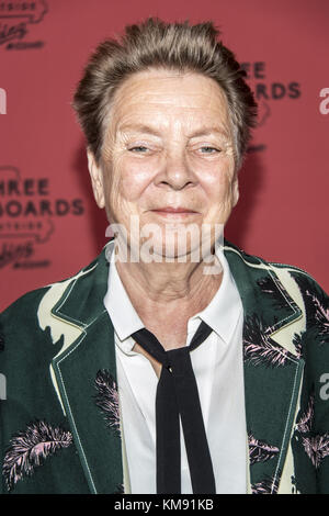 'Three Reklametafeln Outside Ebbing, Missouri' - Premiere in NeueHouse - Ankunft mit: Sandy Martin Where: Los Angeles, California, United States Wann: 04 Nov 2017 Credit: Eugene Powers/WENN.com Stockfoto