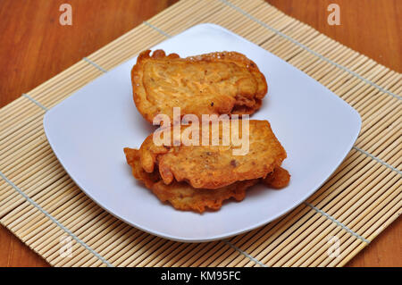 Gebratenen Tempeh bereit zu Essen Stockfoto