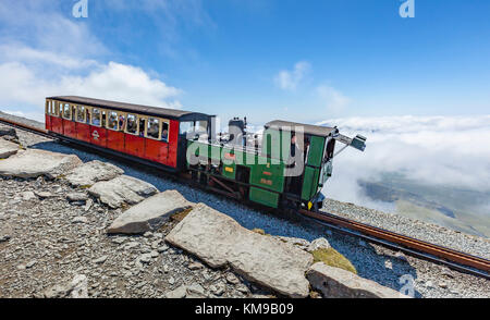 Snowdon Mountain Railway Zug, Mount Snowdon, Touristen Sightseeing Stockfoto