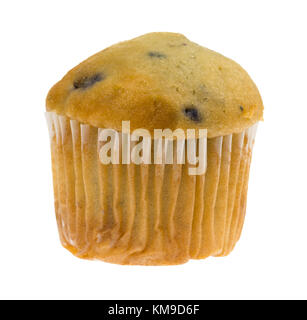 Seitenansicht eines einzigen Happen größe Blueberry Muffin auf einem weißen Hintergrund. Stockfoto