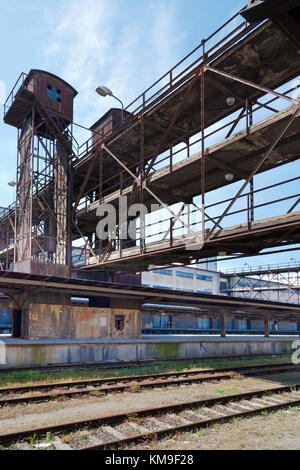 Ehemaliger Güterbahnhof Žizkov (1928–1935, das größte funktionalistische Industriegebäude in Prag), Prag, Tschechische republik - Kulturdenkmal Stockfoto